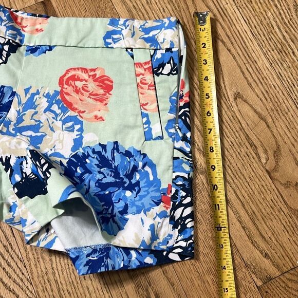 J.CREW STRETCH MINT FLORAL CHINO SHORTS SIZE 8 - Picture 8 of 9